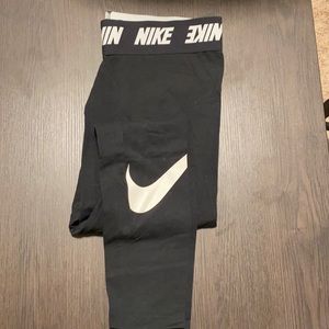 Nike black high rise leggings